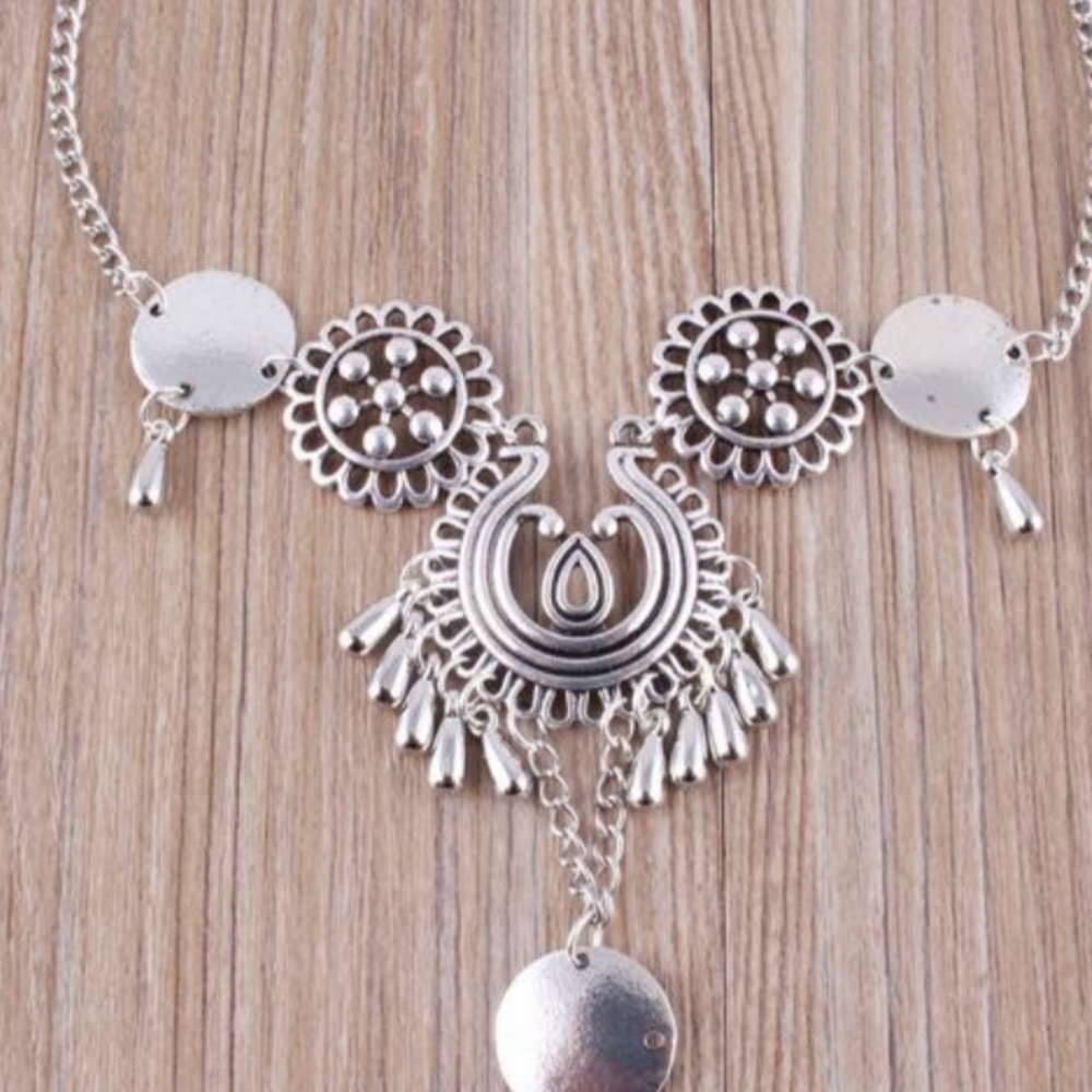 Bohemian Barefoot Anklet - Picture 3 of 4